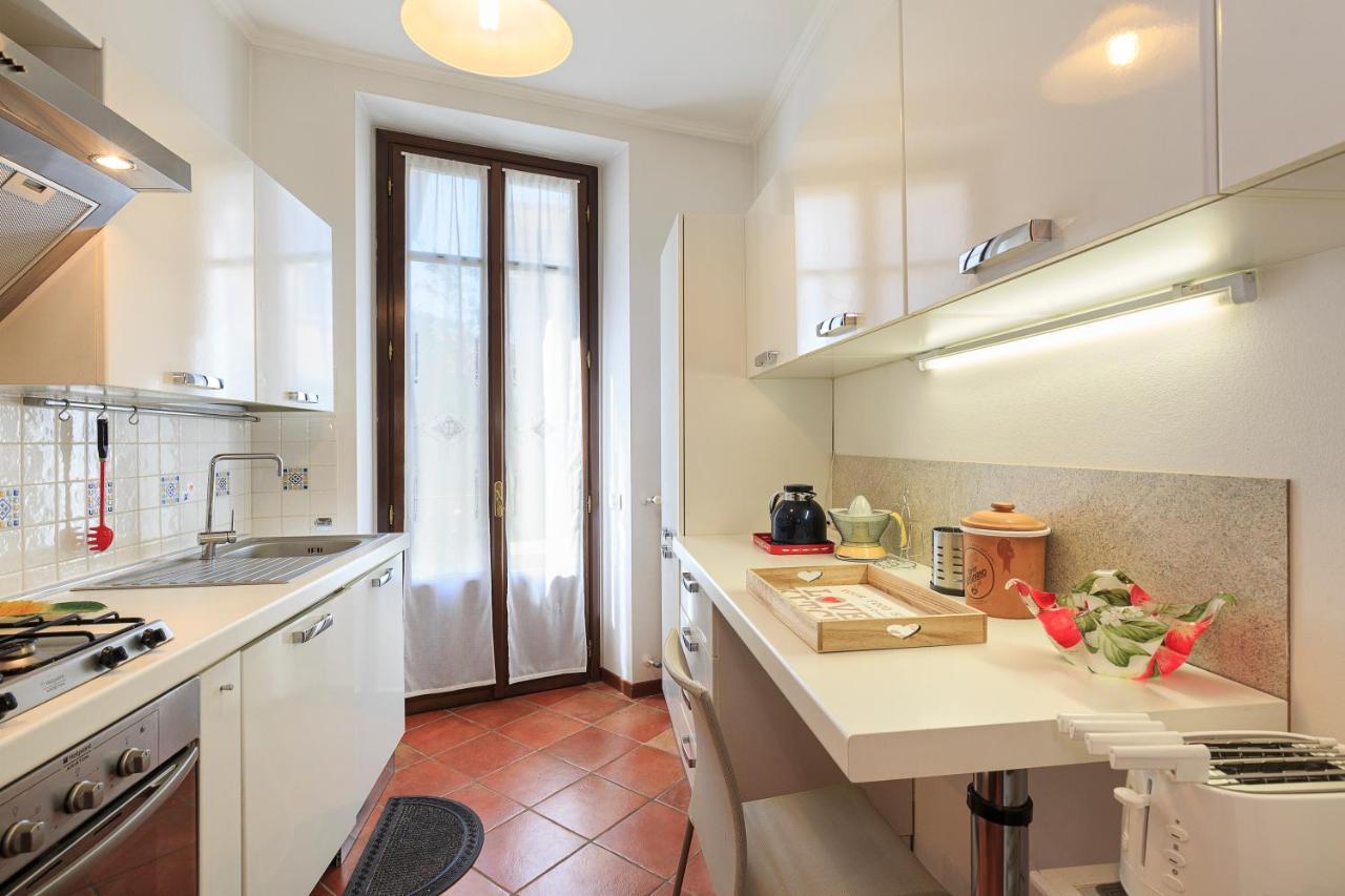 Dolfin - Nel Centro Di Stresa - By Impero House Apartment Exterior photo